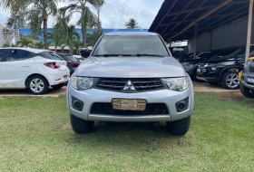 MITSUBISHI L200 Triton HLS