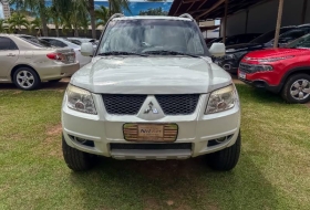 MITSUBISHI PAJERO TR4