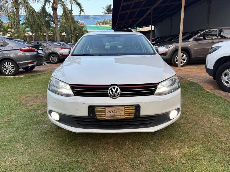 VOLKSWAGEN JETTA Comfortline